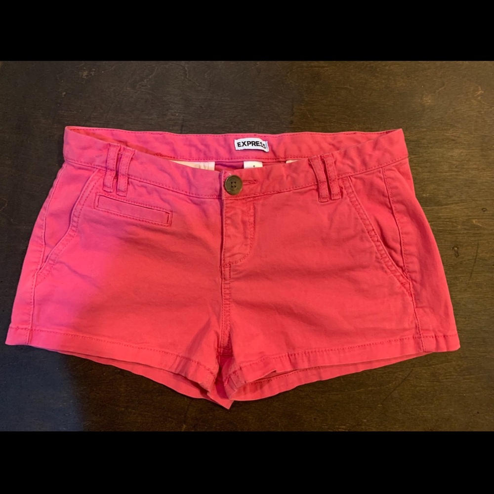 Women’s Express casual shorts